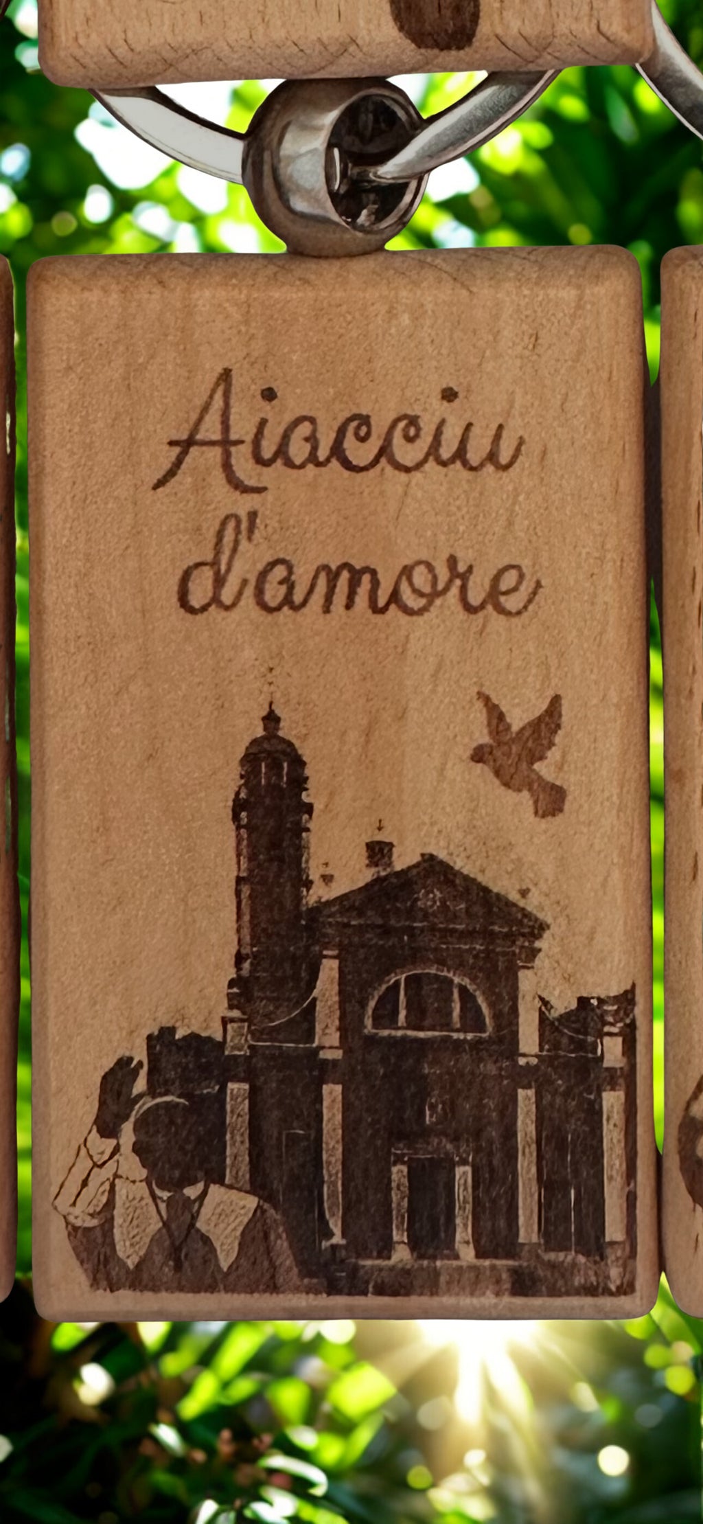 Porte-clés en bois gravé - Motifs Corses