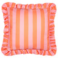 Coussin d'extérieur à volants Palm Royale Stripe Rose/Orange
