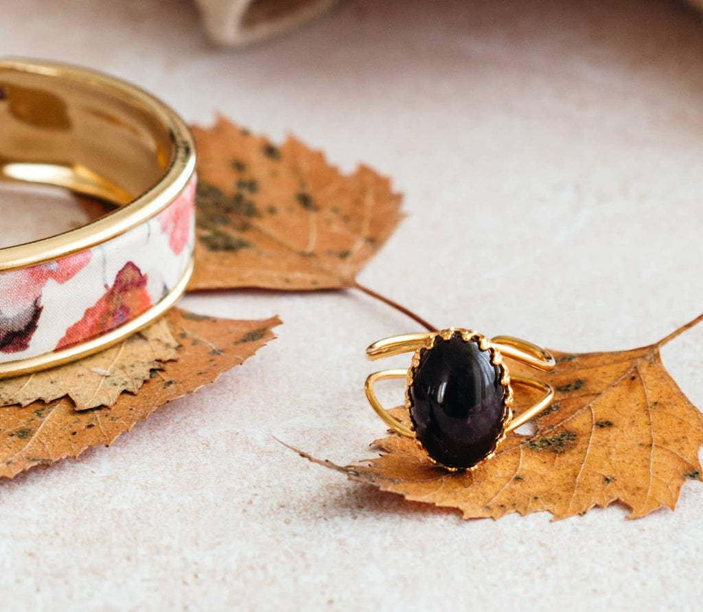 Bague Eugénie (large bague avec pierre naturelle ovale)