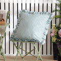 Coussin d'extérieur à rayures Millie Ruffle Bleu œuf de canard