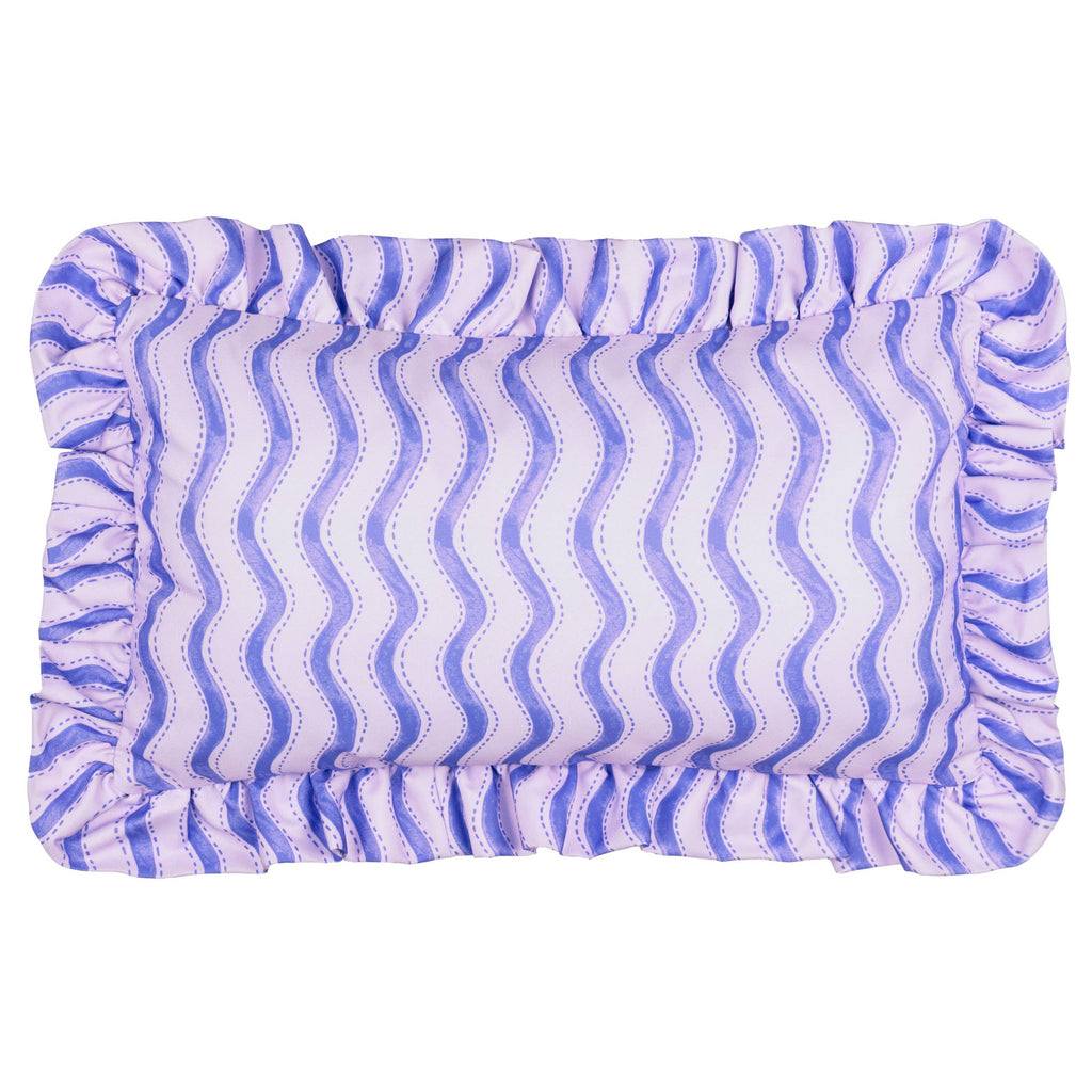 Coussin d'extérieur à rayures ondulées du solstice d'été Cobalt